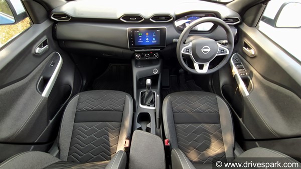 Nissan Sales February 2022: निसान में फरवरी में बेचे 6662 यूनिट वाहन, बिक्री में हुई 134% की वृद्धि