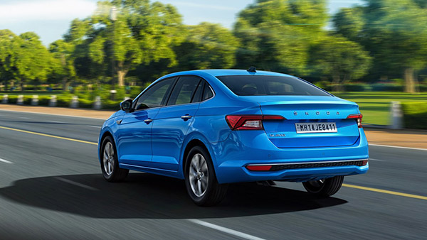 नई Skoda Slavia अपने विरोधियों को देने वाली है कड़ी टक्कर, कंपनी ने शूरू की डिलीवरी