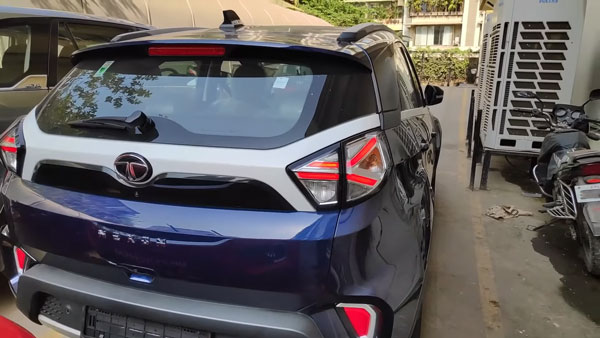 Tata Nexon के नए रॉयल ब्लू कलर की डिलीवरी हुई शुरू, देखें इसमें क्या मिलने वाले फीचर्स
