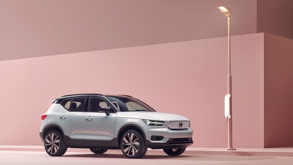 4. Volvo XC40