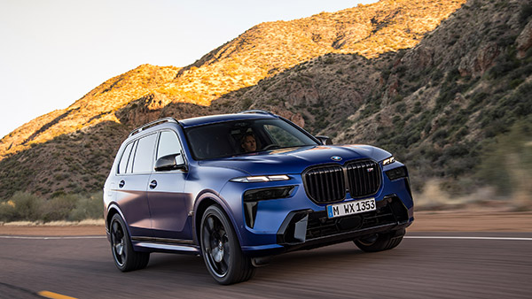 2023 BMW X7 SUV का हुआ खुलासा, कंपनी ने दिया है नया डिजाइन और बेहतरीन फीचर्स