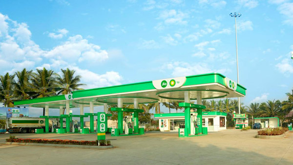Jio-BP का पहला पेट्रोल पंप नवी मुंबई में हुआ लाॅन्च, 2025 तक खुलेंगे 5,500 फ्यूल स्टेशन