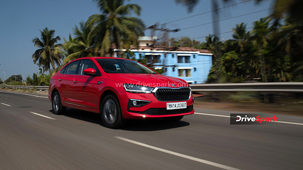Skoda Slavia को लॉन्च के एक महीने पहले मिली 10,000 बुकिंग, मिल रही शानदार प्रतिक्रिया