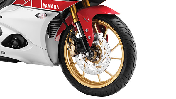 Yamaha ने भारत में उतारा R15M का कड़क World GP Edition, फीचर्स के साथ कीमत भी कड़क