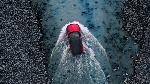 Range Rover Sport की कीमत का हुआ खुलासा, कंपनी ने लिस्ट किया आधिकारिक वेबसाइट पर