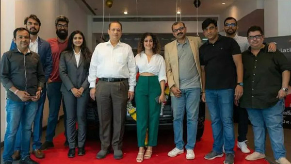 ‘Dangal’ गर्ल Sanya Malhotra ने खरीदी नई Audi Q8 SUV, सोशल मीडिया पर वायरल हुई तस्वीरें