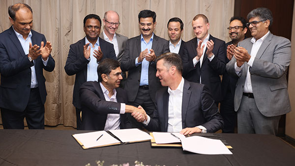 Mahindra और Volkswagen ने मिलाया हाथ, इलेक्ट्रिक वाहनों का मिलकर करेंगे उत्पादन