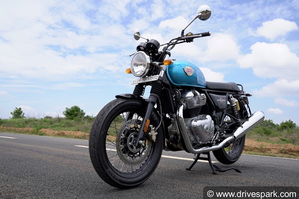 Royal Enfield की बिक्री में आई 17 प्रतिशत की बढ़ोत्तरी, कंपनी ने बीते माह बेचीं 62,155 बाइक्स