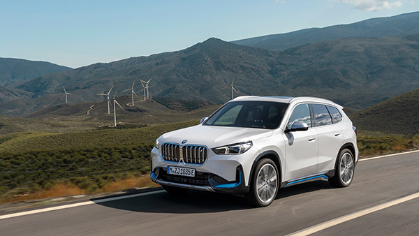 धाकड़ रेंज के साथ आ रही है BMW की एक और इलेक्ट्रिक कार, कई एडवांस फीचर्स से होगी लैस