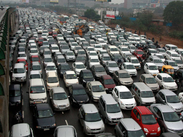 भारत में हर साल 1 लाख कारें होती हैं चोरी, पुरानी कारों पर चोरों की बुरी नजर