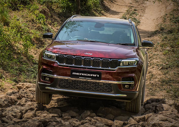 Jeep Meridian SUV की डिलीवरी हुई शुरू, क्या आपने बुक कराई है यह कार, जानें क्या है कीमत