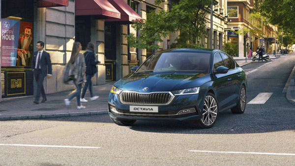 Skoda Octavia ने हासिल किया 1 लाख यूनिट्स से ज्यादा की बिक्री का आंकड़ा, जानें कब हुई थी शुरुआत