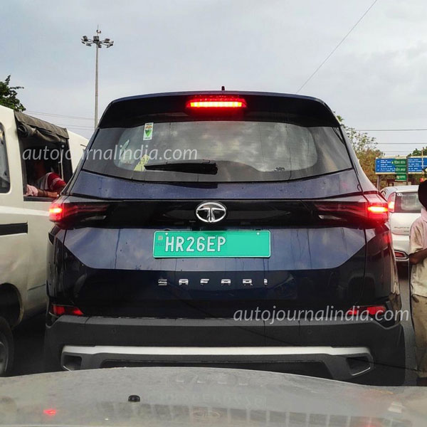 क्या आने वाला है Tata Safari का इलेक्ट्रिक वर्जन, इस पर लगी ग्रीन नंबर प्लेट का आखिर क्या है राज?