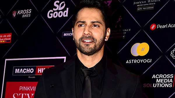एक्टर Varun Dhawan ने खरीदी नई Mercedes-Benz GLS SUV, जानें क्या है इस कार की कीमत