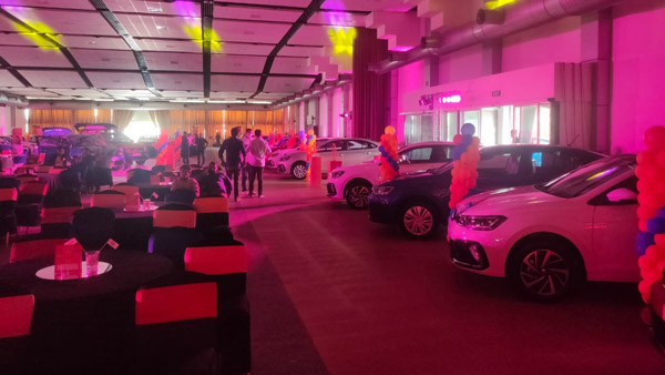 Volkswagen के इस डीलरशिप ने नई Virtus की 150 यूनिट्स एक साथ की डिलीवर, बनाया रिकॉर्ड