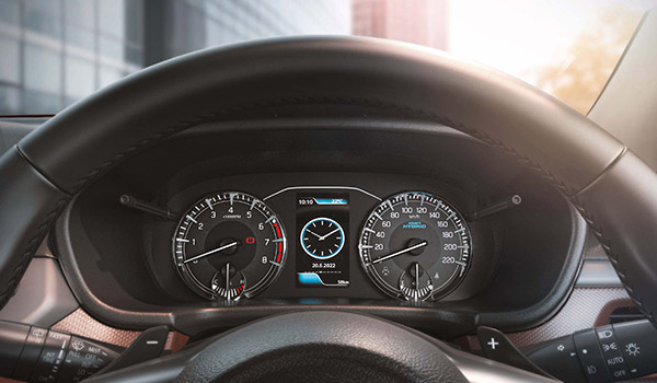 नई 2022 Maruti Brezza के बेस वेरिएंट में भी हैं बेहतरीन फीचर्स, जानें किस वेरिएंट में है क्या