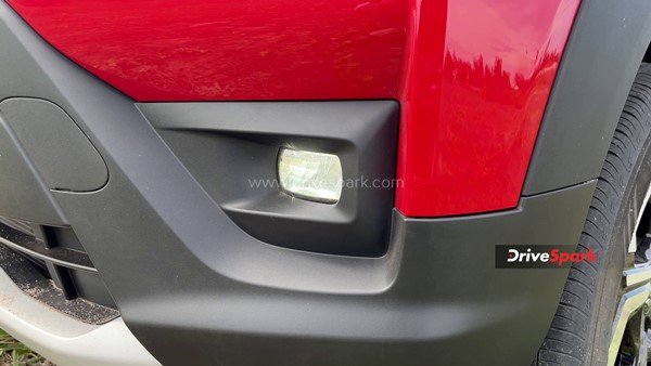 नई Maruti Suzuki Brezza में क्या मिला है नया, क्या हुई पहले से बेहतर या निकली फिसड्डी, पढ़ें रिव्यू