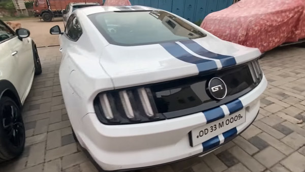 मिलिए Maruti Suzuki के इस डीलर से, जिनके पास है 45 एग्जॉटिक कार्स और 9 सुपरबाइक्स