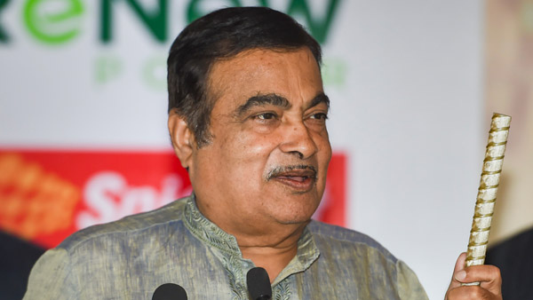 दिल्ली से मुंबई के बीच बनेगा इलेक्ट्रिक हाईवे, नितिन गडकरी ने दी जानकारी