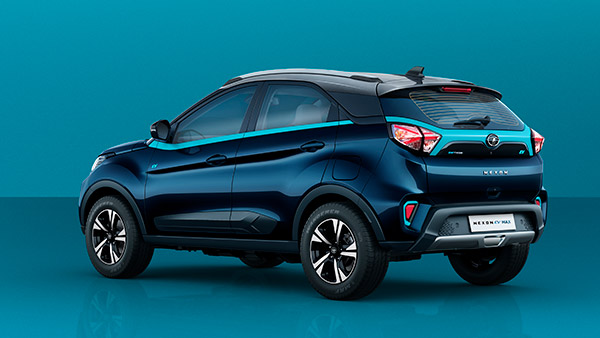 Tata Nexon EV हो गई अब और भी मंहगी, कंपनी ने की 60,000 रुपये तक की बढ़ोत्तरी