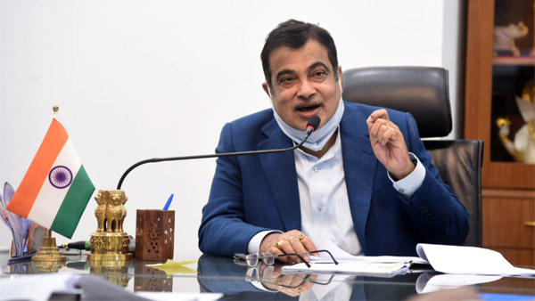 सिर्फ 800 रुपये प्रति एयरबैग होगा खर्च, कारों में स्टैंडर्ड होंगे साइड व कर्टेन एयरबैग्स-नितिन गडकरी