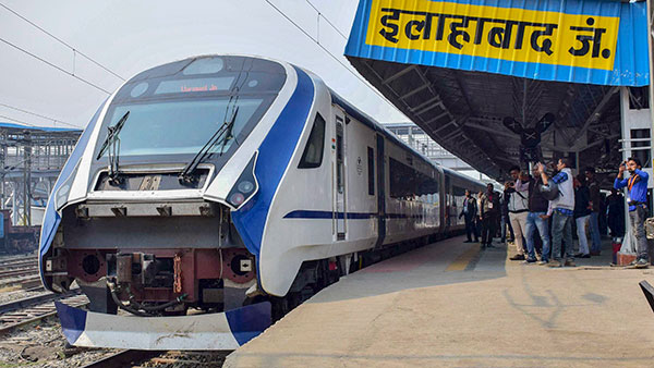 7. सीसीटीवी व इमरजेंसी कांटेक्ट