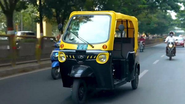 न कार और न बाइक, महिंद्रा के ई-रिक्शा पर चल रही है इस देश की पुलिस!