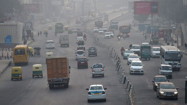 सभी तरह के बीएस4 वाहनों पर दिल्ली में लगा बैन, जानें क्या है वजह