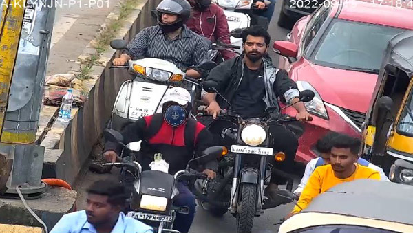 ट्रैफिक पुलिस ट्रैफिक पुलिस
