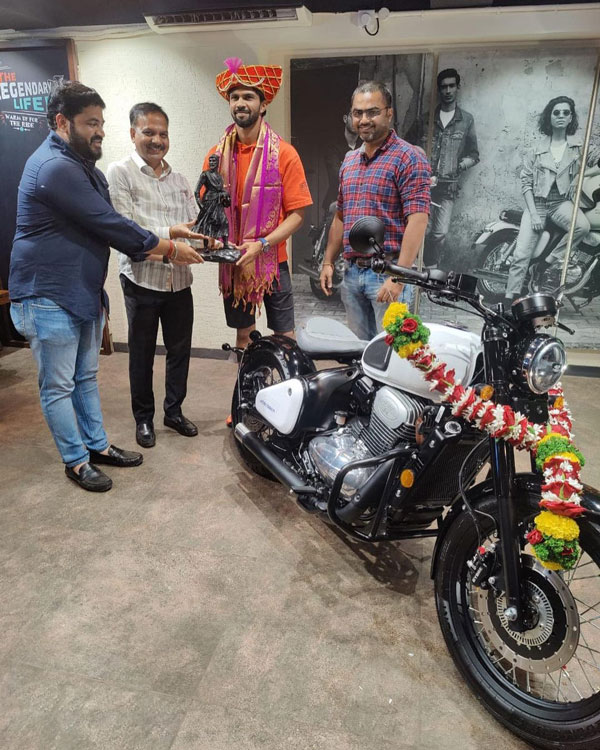 ऋतुराज गायकवाड़ ऋतुराज गायकवाड़